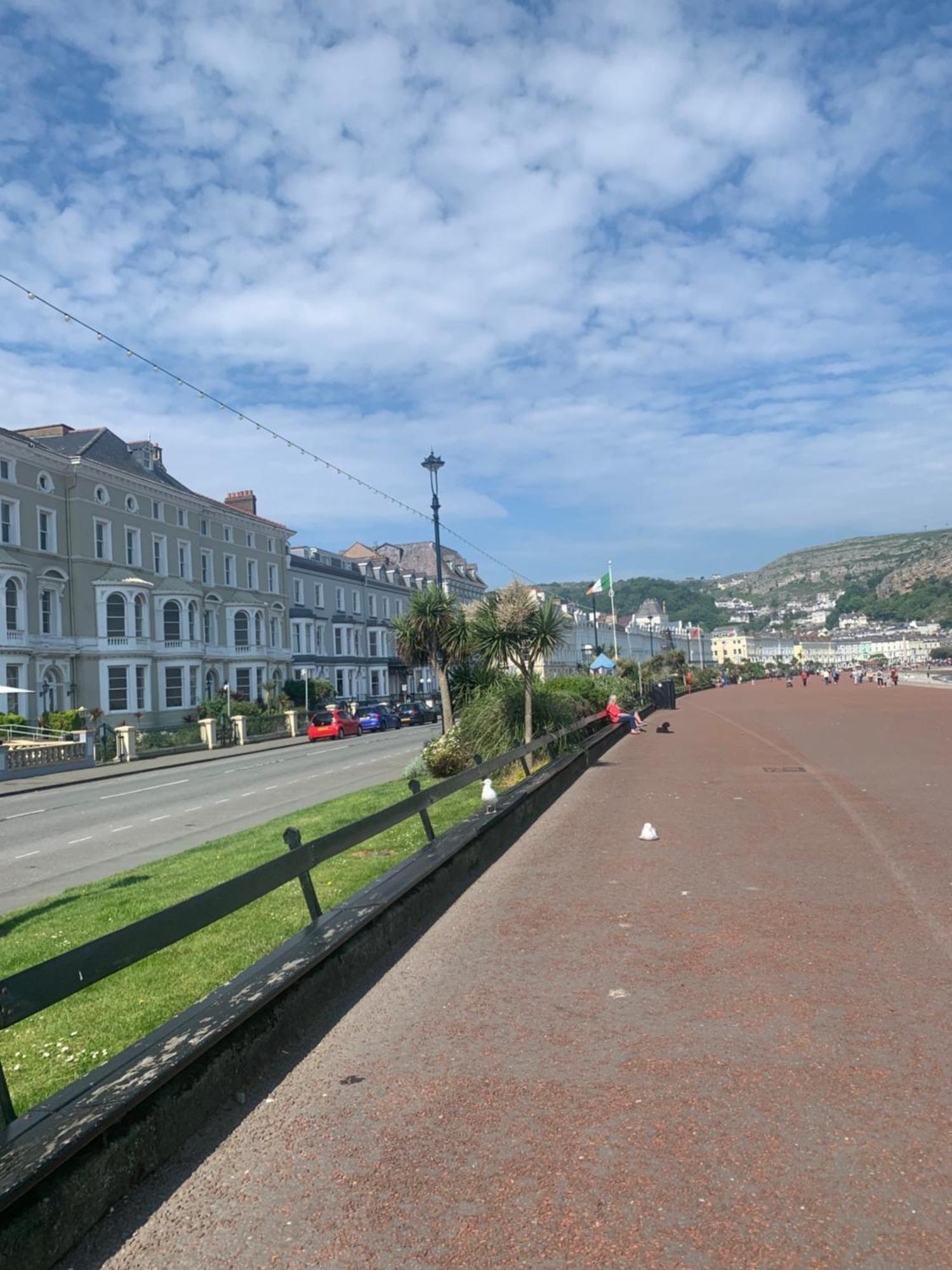 Room Only Guest Accommodation, Guest House Self Catering Bangor (Gwynedd) Exterior foto